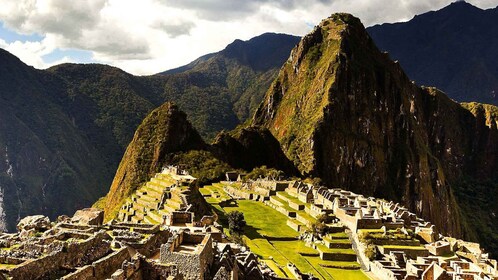 Aguas Calientesista: Machu Picchu Calientes: Edestakainen bussilippu Machu ...