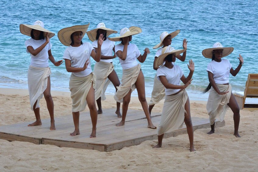 Picture 4 for Activity From Ocho Rios: Bamboo Beach Club with Lunch & Cocktails