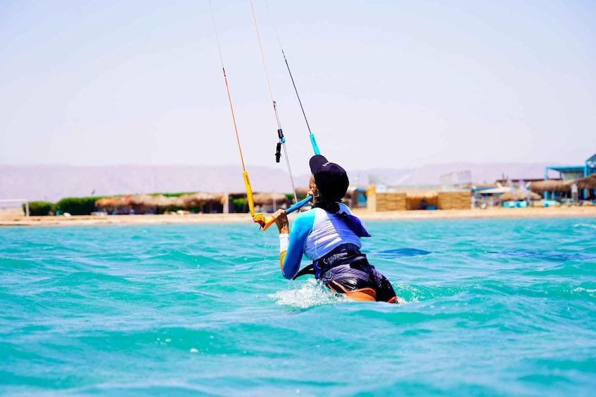 Picture 4 for Activity El Gouna: 2-Hour Introduction to Kitesurfing