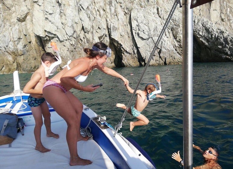 Picture 6 for Activity Cinque Terre: Afternoon Boat Tour with brunch on board