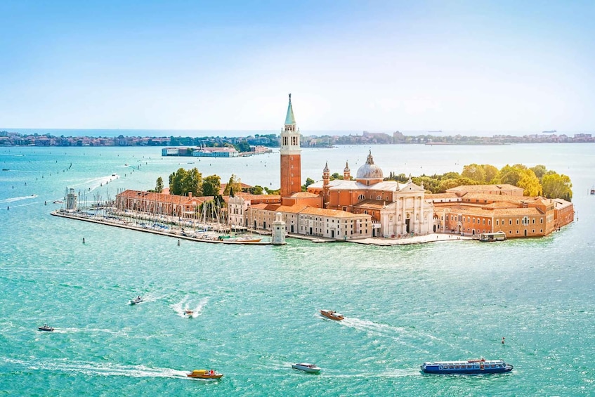 Picture 1 for Activity Venice: Murano and Burano Half-Day Lagoon Trip