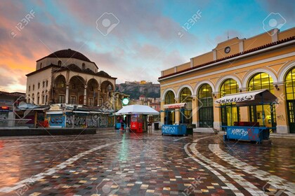 Divertidísima aventura a pie en el corazón de Atenas