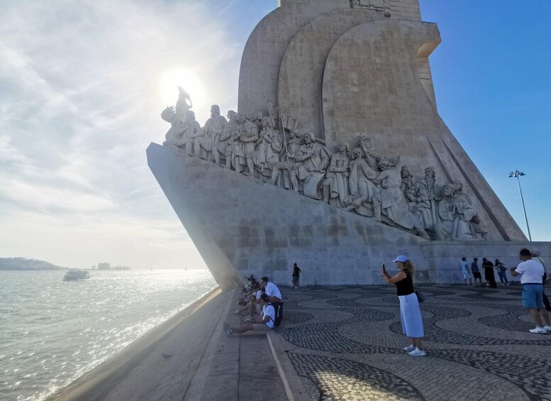 Lisbon: Full Night Tailor Made Private Tour with Your Guide