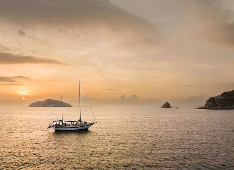 Picture 2 for Activity Santa Marta: Sunset tour