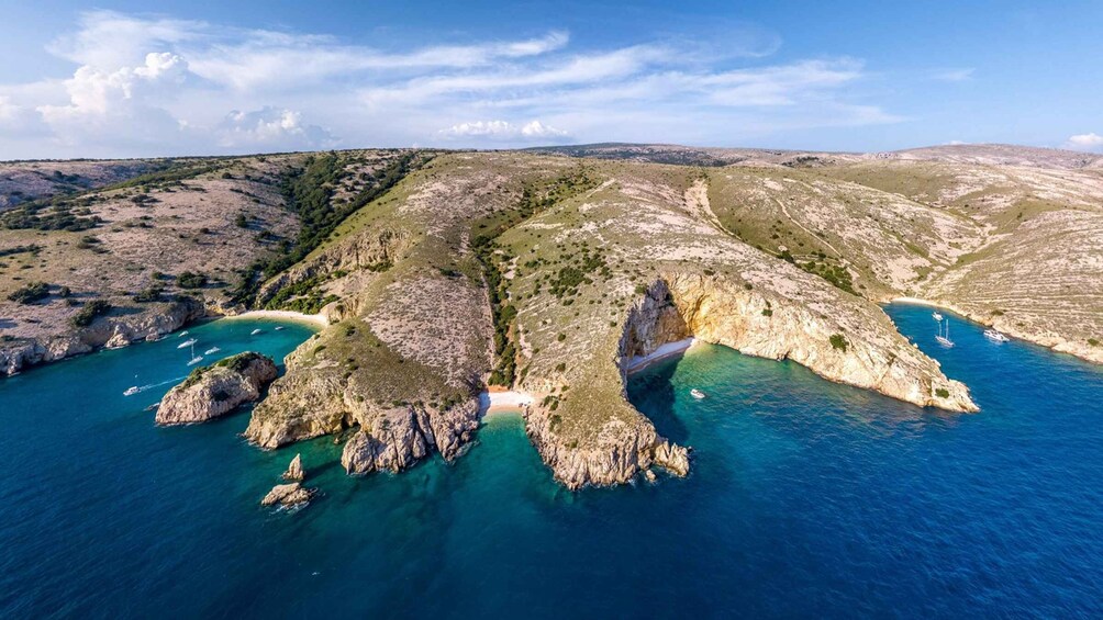 Punat-Private boat trip in the intact nature of Island Krk