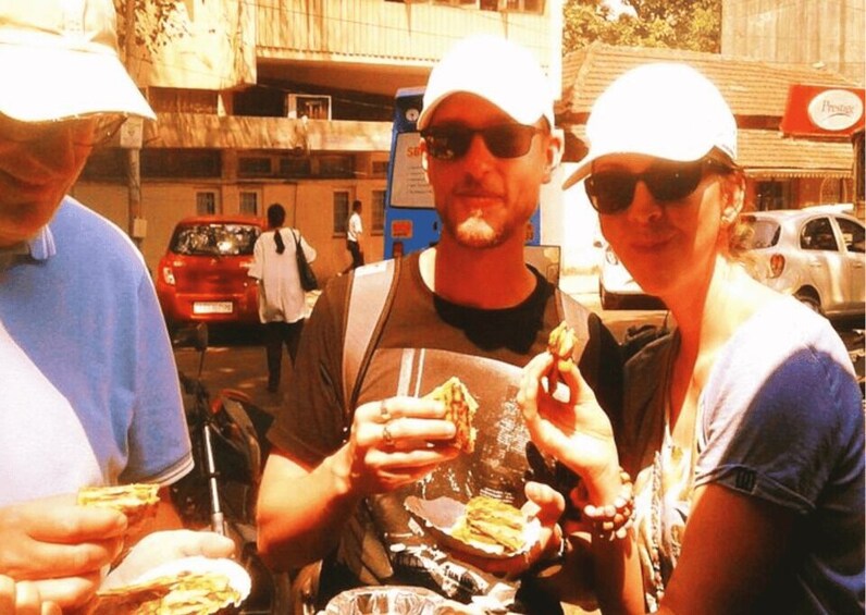 Picture 4 for Activity Mumbai Street Food Crawl (2 Hours Guided Food Tasting Tour)