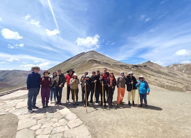 Depuis Cusco : Trekking d'une journée à la montagne arc-en-ciel de Palccoyo