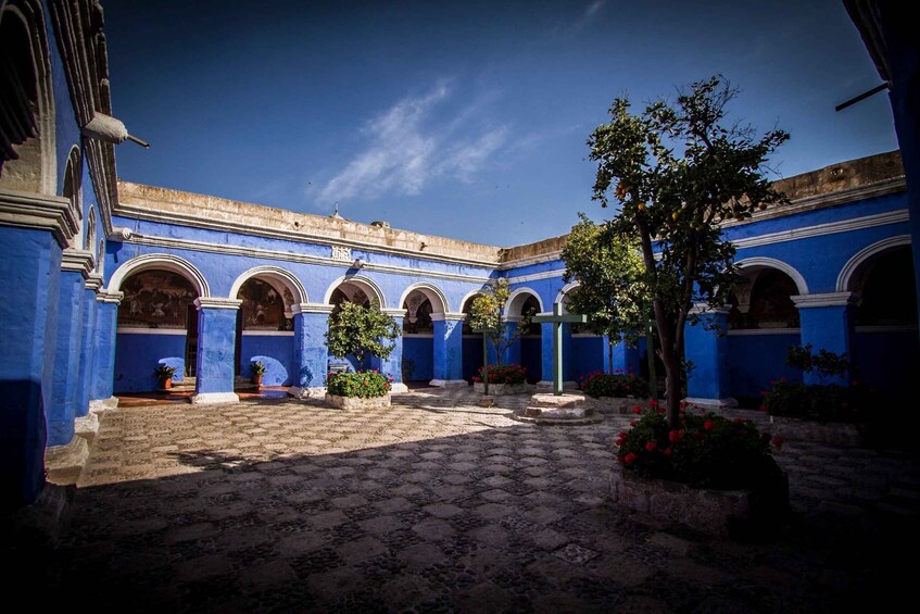 Picture 2 for Activity Arequipa: Private City Tour and Santa Catalina Monastery