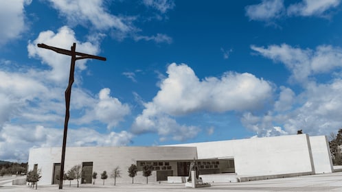 Private 6-hour tour of Fatima from Porto with Hotel pick up