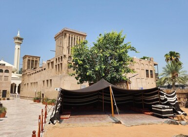 Dubai: Old Town Tour with Museums, Souks, and Boat Trip