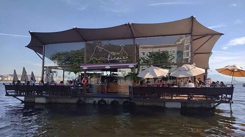 Rio: Floating Breakfast + Boat Trip in Guanabara Bay