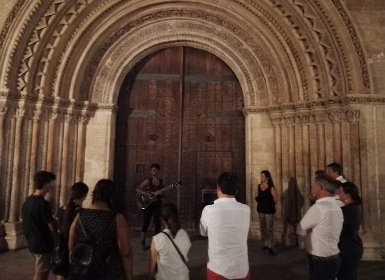 Picture 3 for Activity Valencia: Legends and Secrets Moonlight Walking Tour