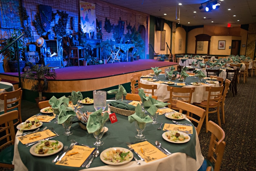 Sleuths Mystery Dinner Shows