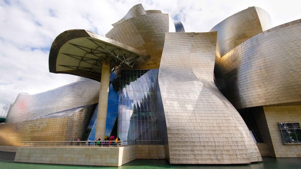 Picture 5 for Activity Bilbao Private Walking Tour: History, Guggenheim, Pintxos