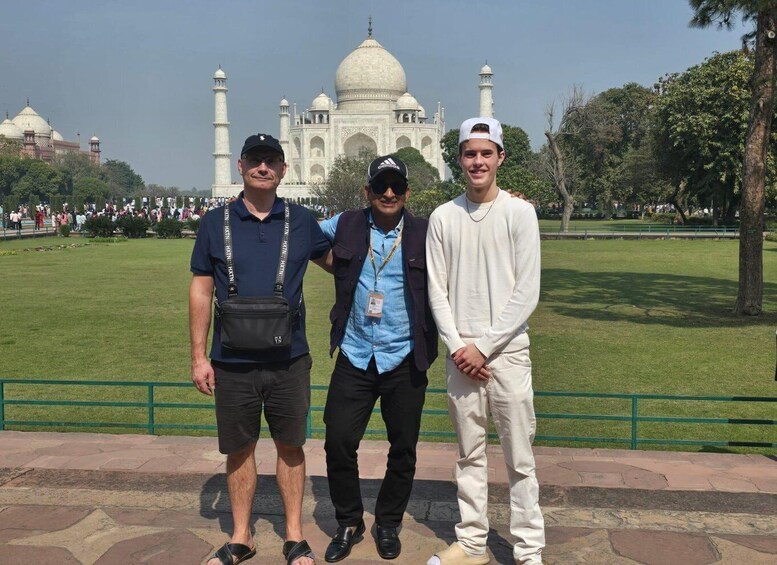 Picture 1 for Activity Taj Mahal Tour with Lord Shiva Temple From Delhi