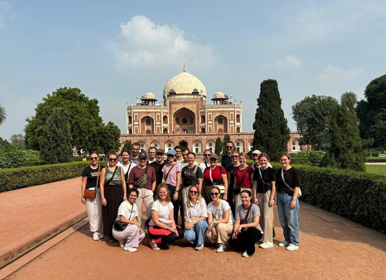 Picture 7 for Activity Taj Mahal Tour with Lord Shiva Temple From Delhi
