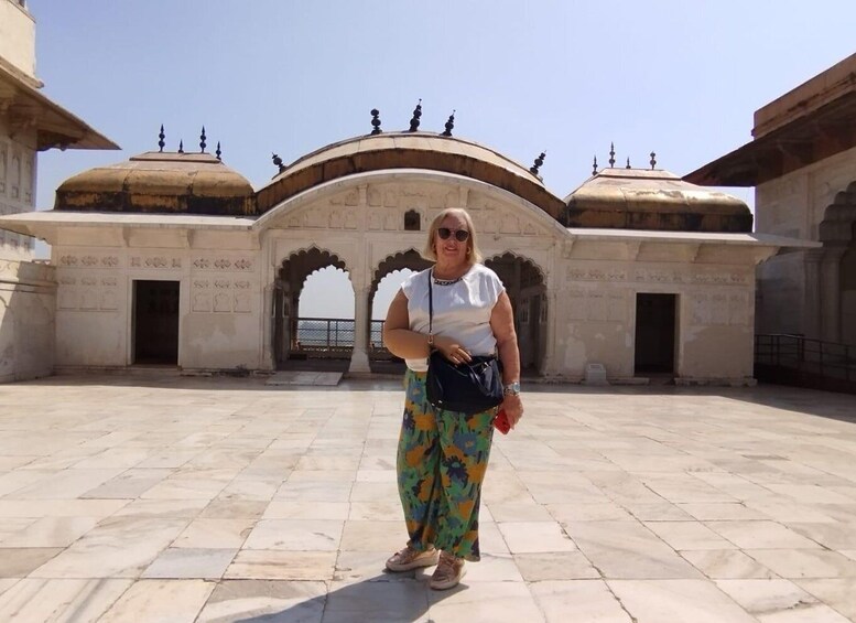 Picture 9 for Activity Taj Mahal Tour with Lord Shiva Temple From Delhi