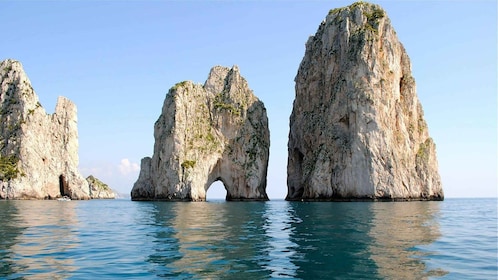 Desde Positano: tour privado de lujo por Capri por mar y tierra