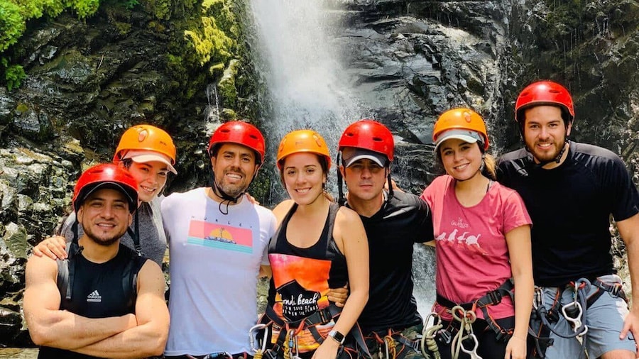 Guayaquil: Cloud Forest, Hiking & Canyoning Full Day Tour
