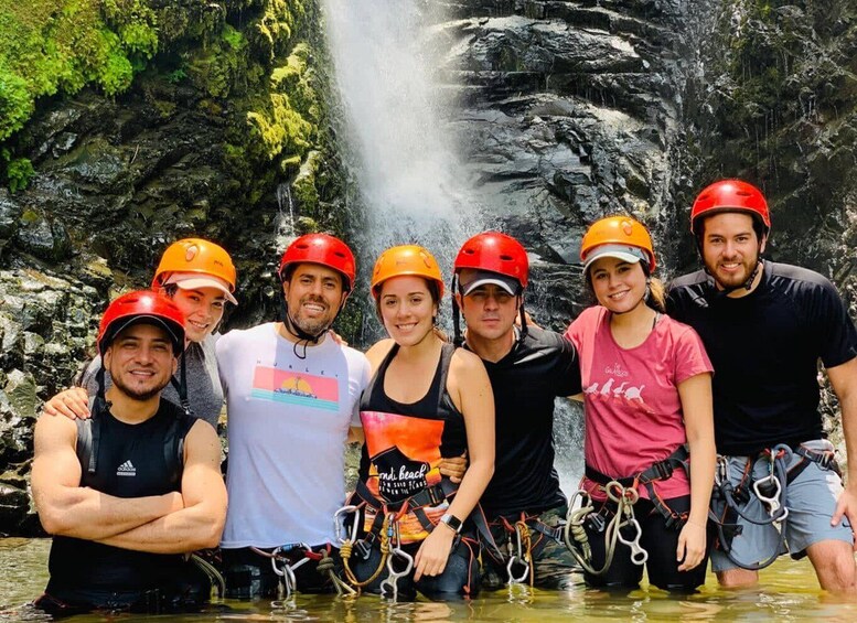 Guayaquil: Cloud Forest, Hiking & Canyoning Full Day Tour