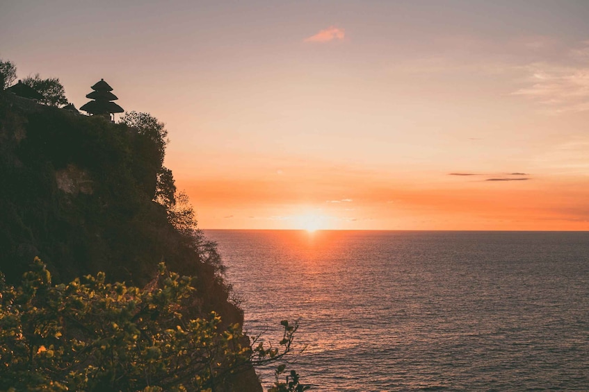 Best of Uluwatu Sunset, Kecak Dance with Dinner in Jimbaran