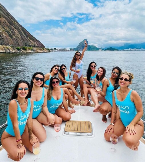 Picture 14 for Activity From Rio de Janeiro: Private Speedboat Tour