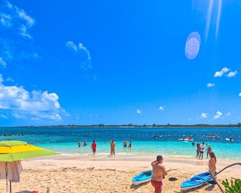 Massage lunch beach activities . Nassau The Bahamas