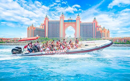 ดูไบ: ทัวร์เรือเร็วเที่ยวชมสถานที่พร้อมทัวร์สด ไกด์