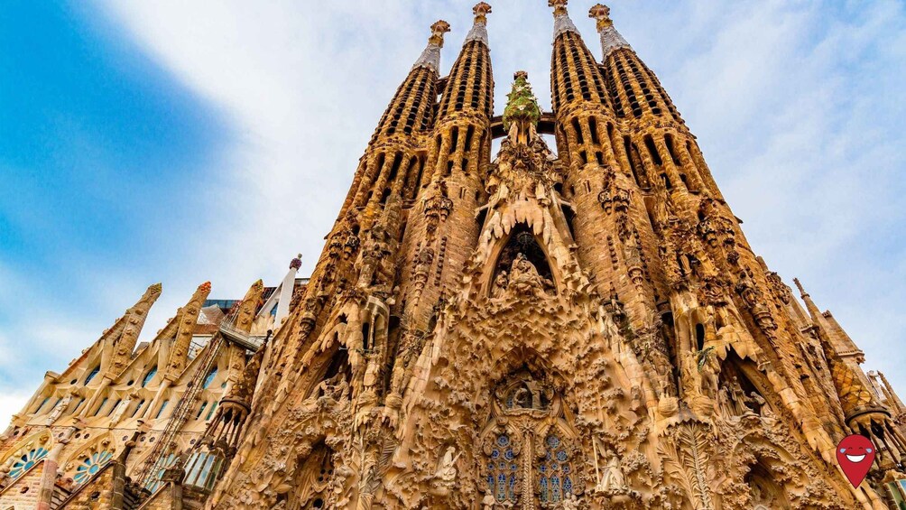 Picture 6 for Activity Sagrada Familia: History&Legends Comedy Tour