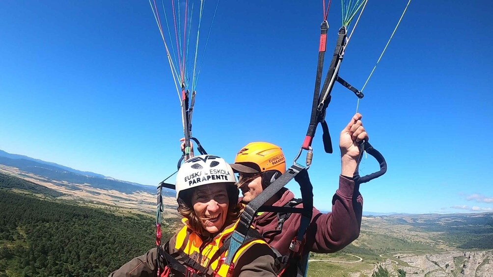 Bilbao: Vuelo en Parapente en la costa de Sopelana y Getxo