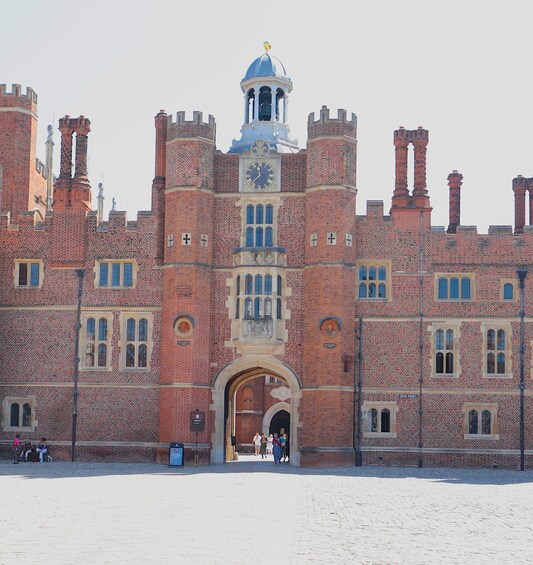 Picture 5 for Activity London: Royal Hampton Court Guided Tour with Afternoon Tea