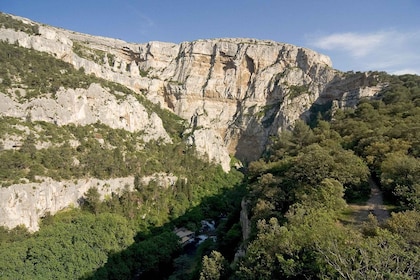Luberon: Plague Wall Bike Ride