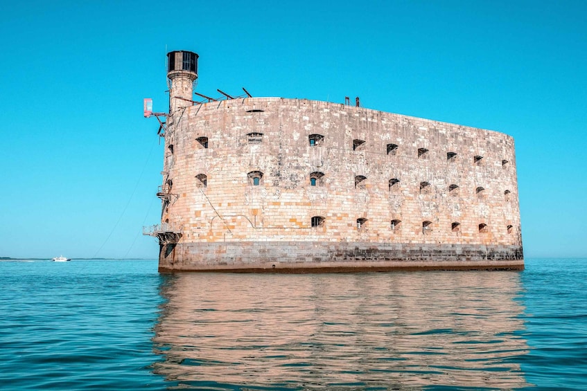 Picture 2 for Activity Ile d'Oléron - Boyardville : boat trip to Fort Boyard 1h00