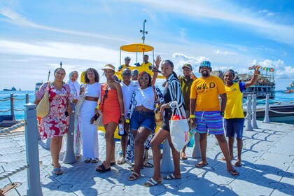 Sansibar Riff und Strand U-Boot blau Abenteuer Tour
