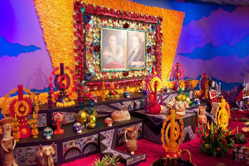 Picture 6 for Activity La Crucecita: Guided Day Of The Dead Festival Tour