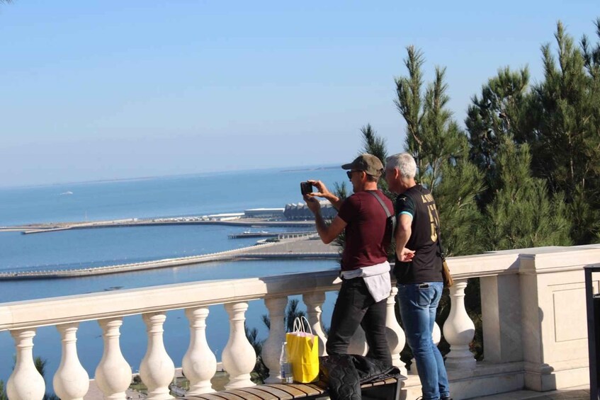 Picture 10 for Activity Baku: City Tour with Guide