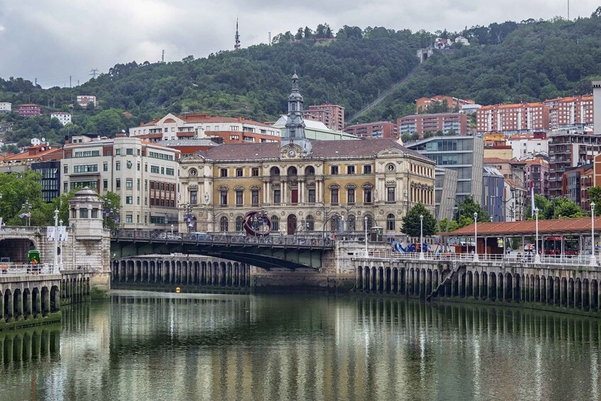 Picture 5 for Activity Bilbao - Private Historic walking tour