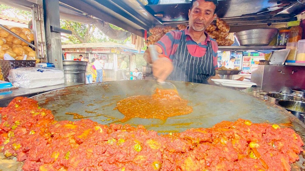 Picture 5 for Activity Mumbai: Authentic Street Food Tour