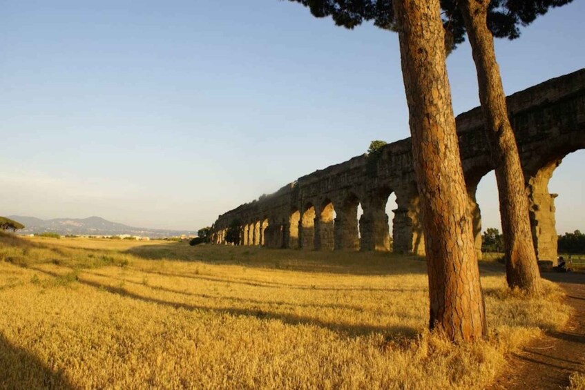 Picture 1 for Activity The ancient aqueducts of Rome