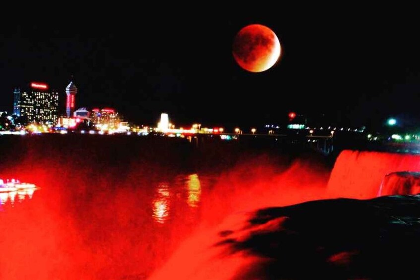 Niagara Falls, USA: Lights Show and Fireworks Tour by Bus