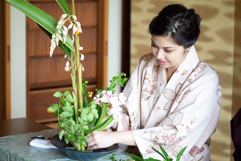Picture 4 for Activity Flower Arrangement experience with simple kimono in Okinawa