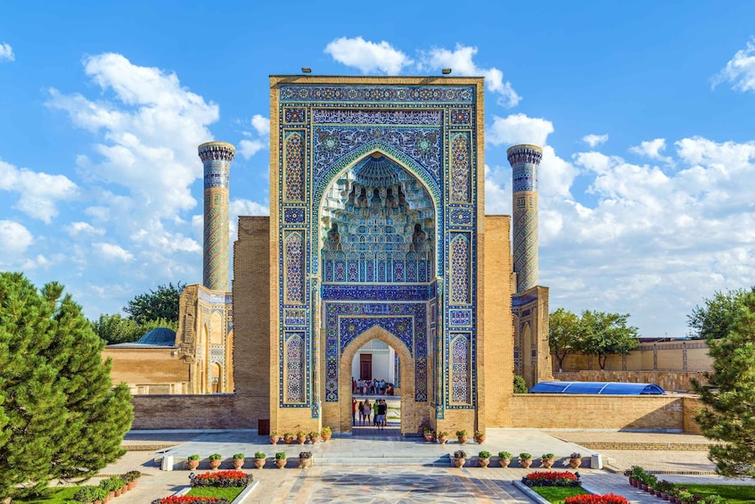 Picture 1 for Activity From Tashkent: Samarkand Full-Day Guided Tour with Lunch