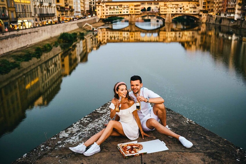 Florence: Classics Photoshoot with Ponte Vecchio Bridge