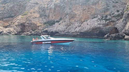 Power Boat to Menies,Chironisia & Thodorou island Half Day