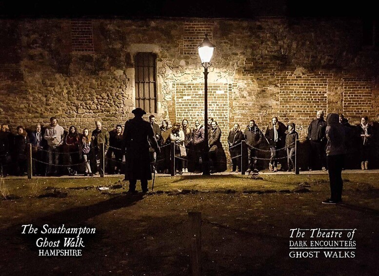 Picture 4 for Activity Southampton: Guided Ghost Walk