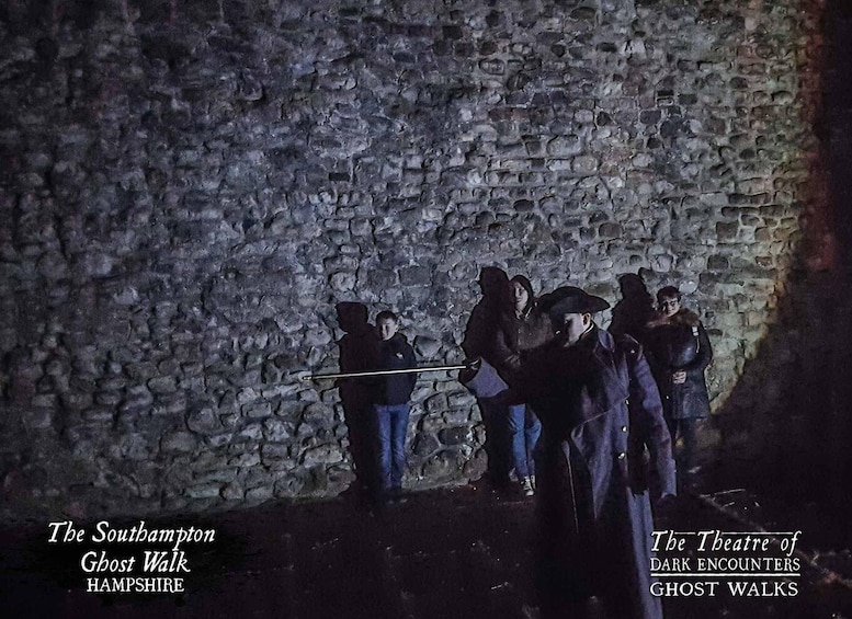 Picture 5 for Activity Southampton: Guided Ghost Walk
