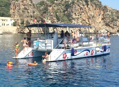 In Catamaran to Reserve Zingaro and Faraglioni Scopello