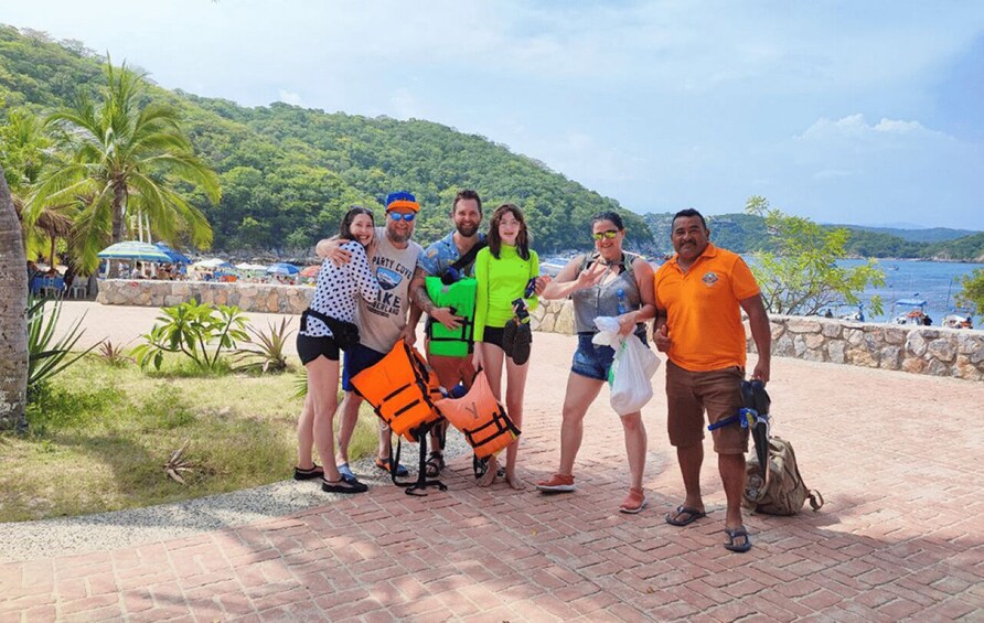 Picture 3 for Activity From Huatulco: Snorkel and La Entrega Beach Visit