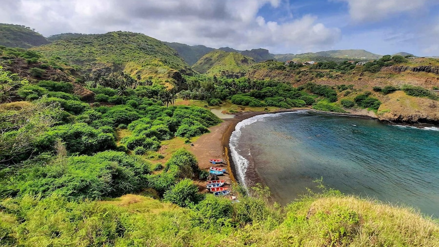 From Port of Praia: Island Tour for Cruise Ship passengers