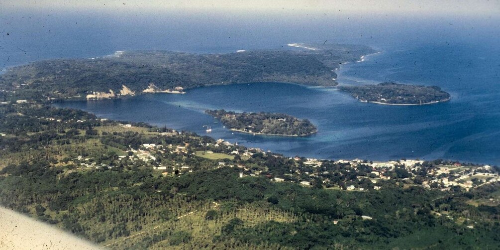 Picture 3 for Activity Port Vila: Guided City Tour with Pickup